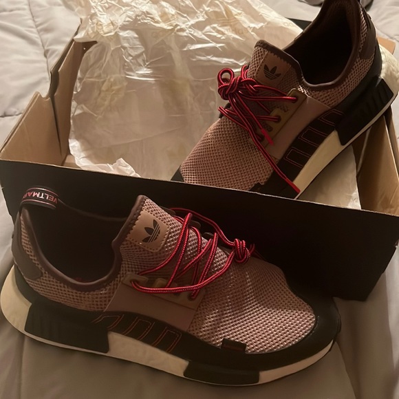 Adidas mesh tennis shoes - Picture 2 of 7